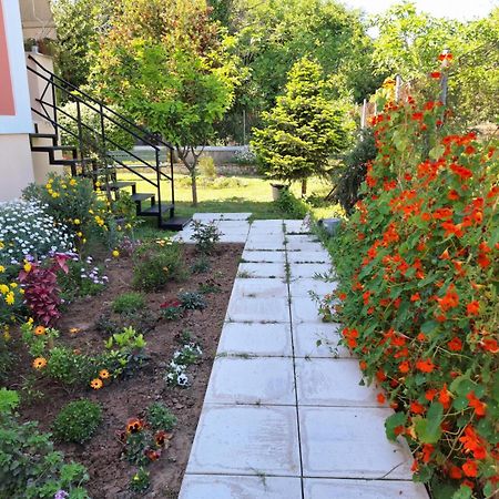 Apartamento The Garden House Corfu Alepou Exterior foto